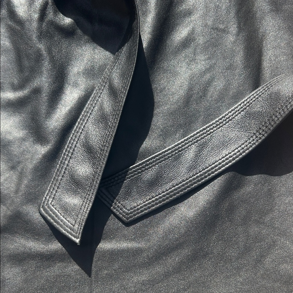 Elie Tahari 100% Lamb Leather Skirt - Picture 7 of 10